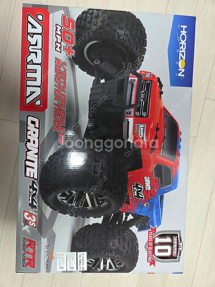 아르마 그라니테 rc카 몬스터트럭--0