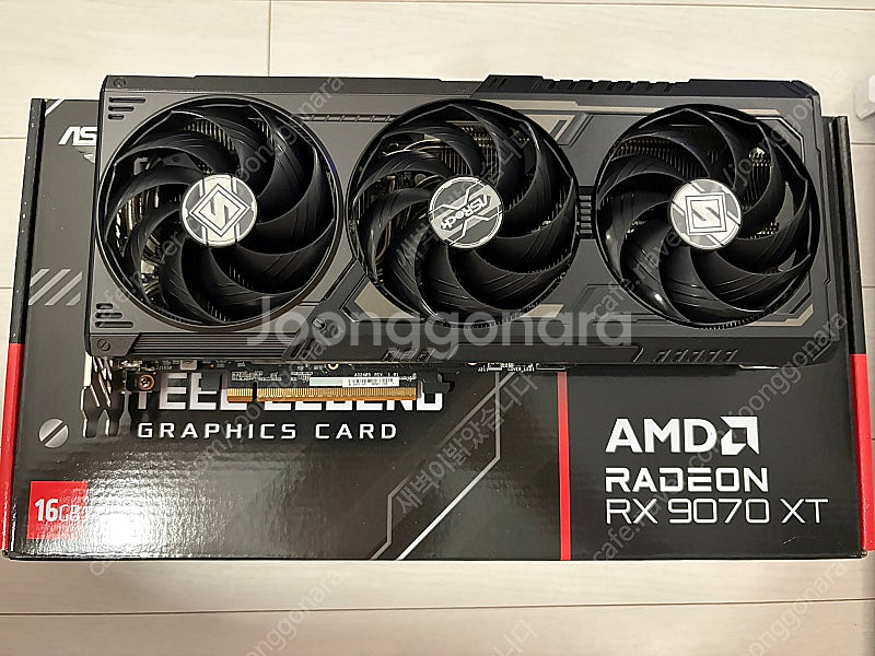 에즈락 라데온 RX 9070 XT 스틸레전드 판매합니다...--0