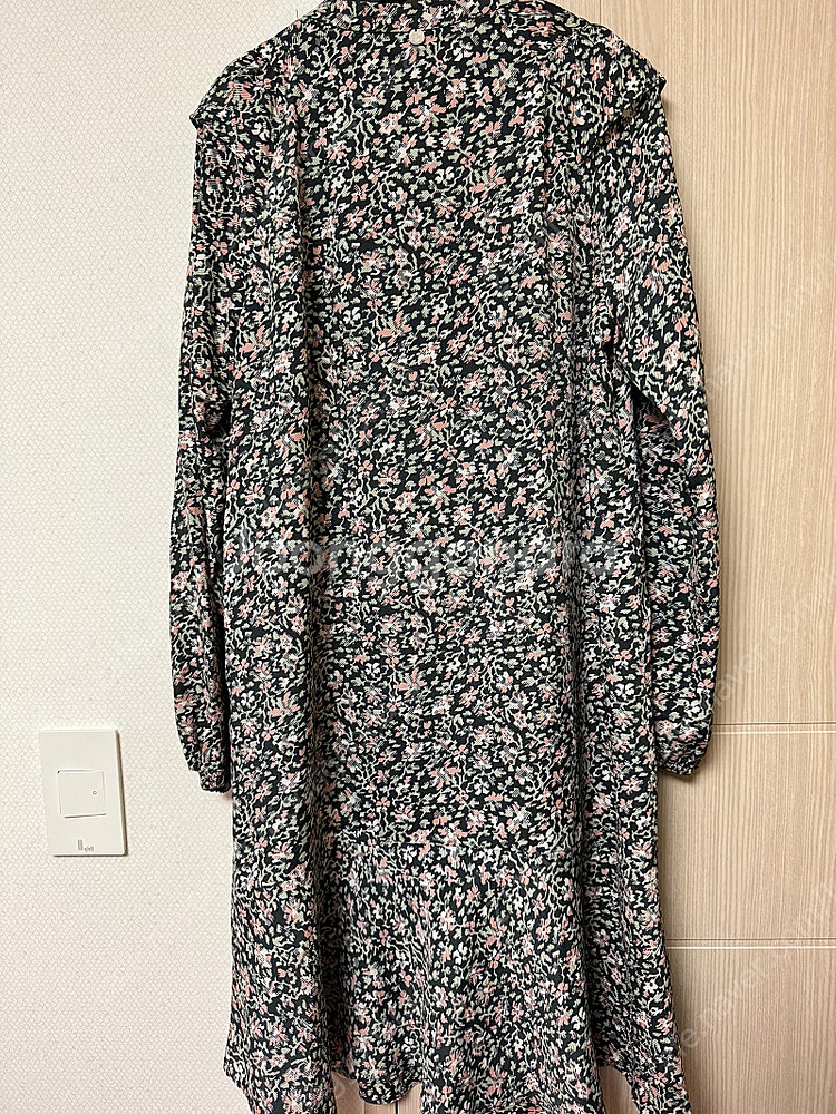 써스데이아일랜드 원피스 팝니다(보관만함)--3