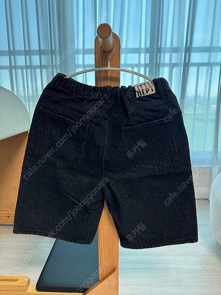 리틀뎁 흑청 반바지 XL사이즈--1