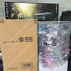 리제로 렘 네코미미 피규어 팝니다.