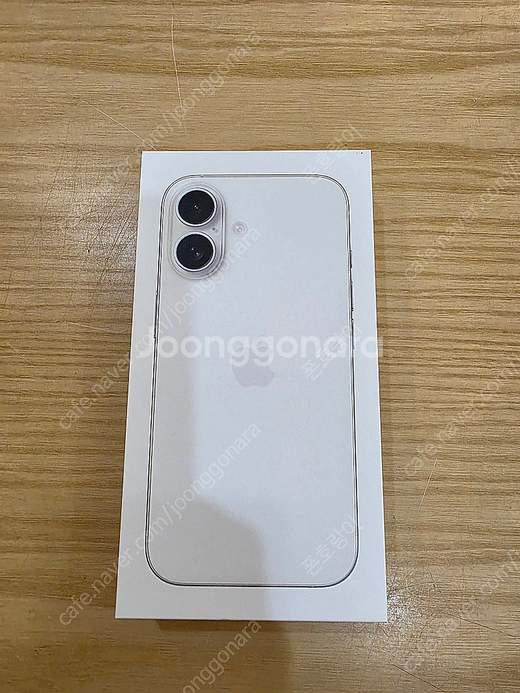 아이폰16화이트512gb 자급제미개봉판매합니다--0