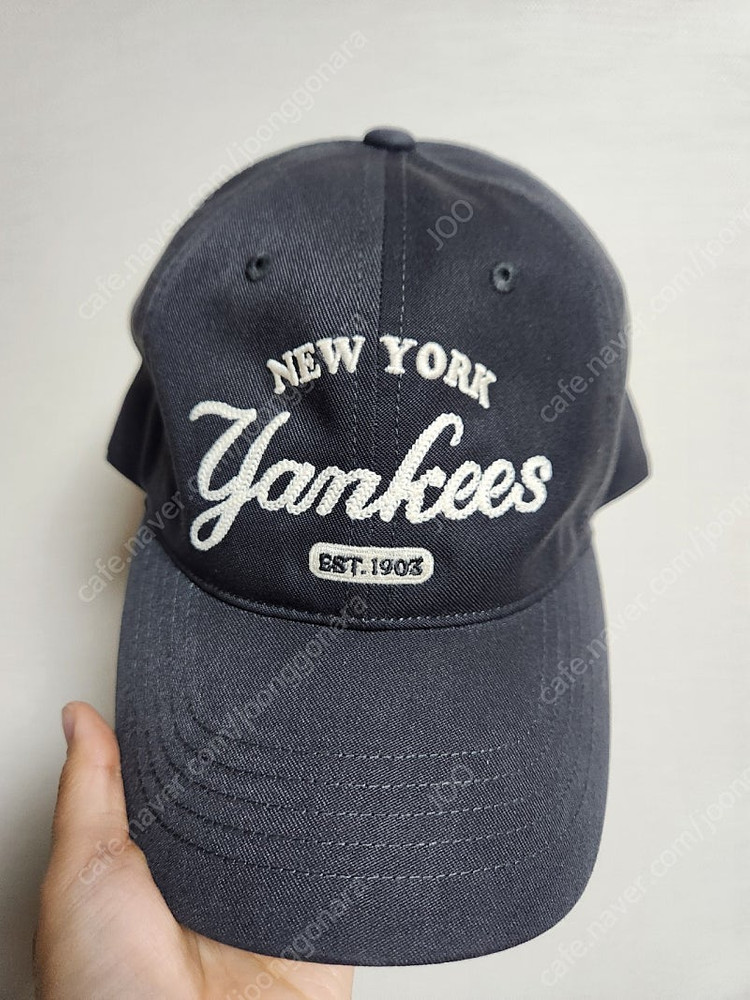 MLB 엠엘비 레터링 언스트럭쳐 볼캡 (차콜)--1