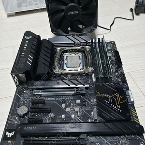 12700k + TUF Z690 PLUS D4 + DDR4 3200 16GX2 판매 합니다.