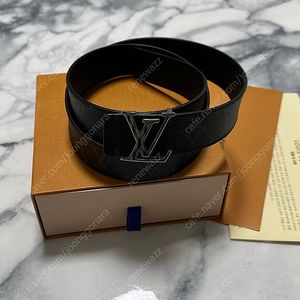 [100/40] 루이비통 이클립스 리버서블 벨트 (1회착용)