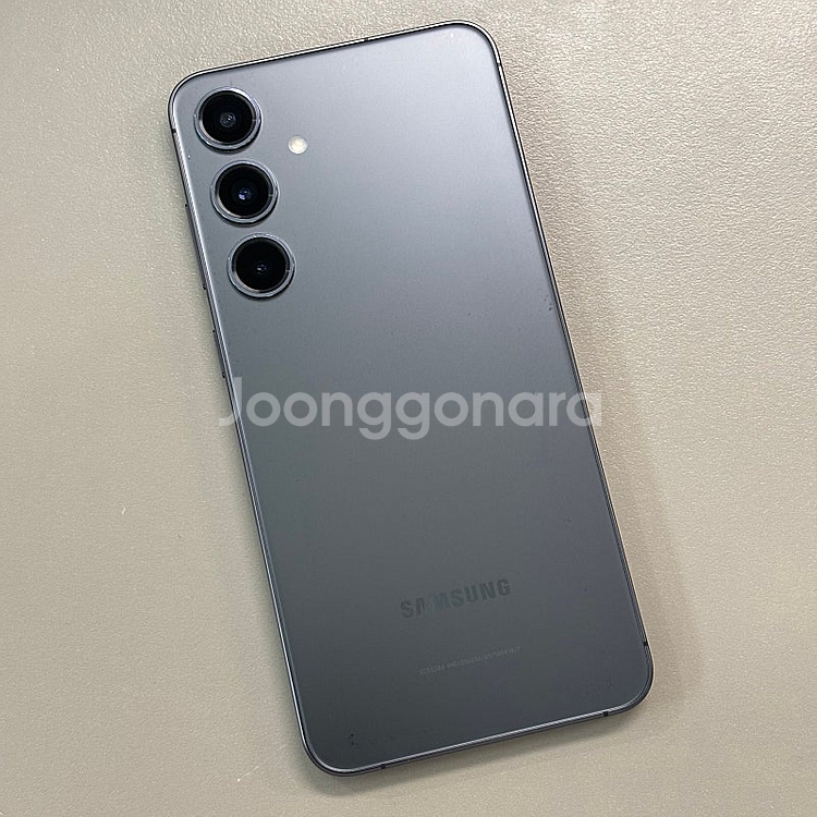 갤럭시S24플러스 오닉스블랙색상 256용량 24년4월개통 미파손 무잔상 특AAA급 깨끗한폰 54만 판매합니다--0