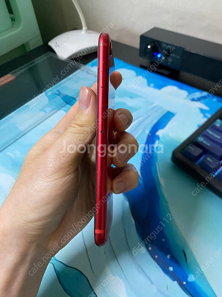 아이폰SE2 128g 배터리100% 15만 판매--1
