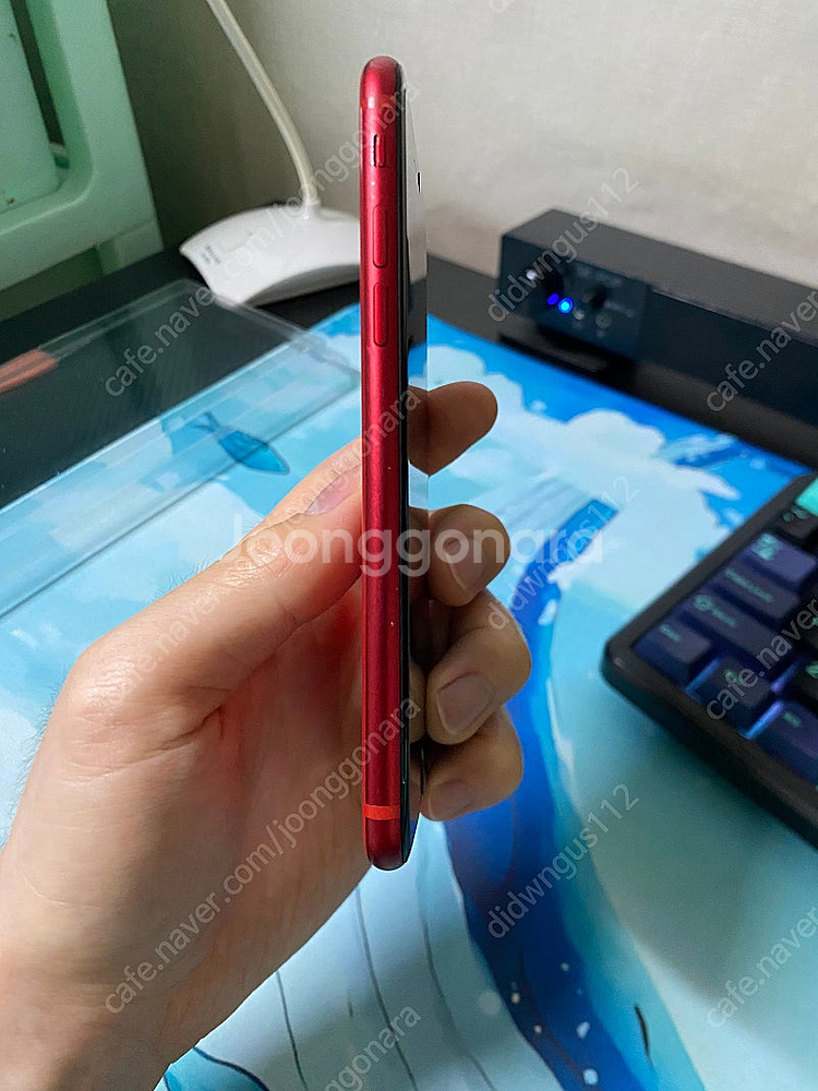 아이폰SE2 128g 배터리100% 15만 판매--3