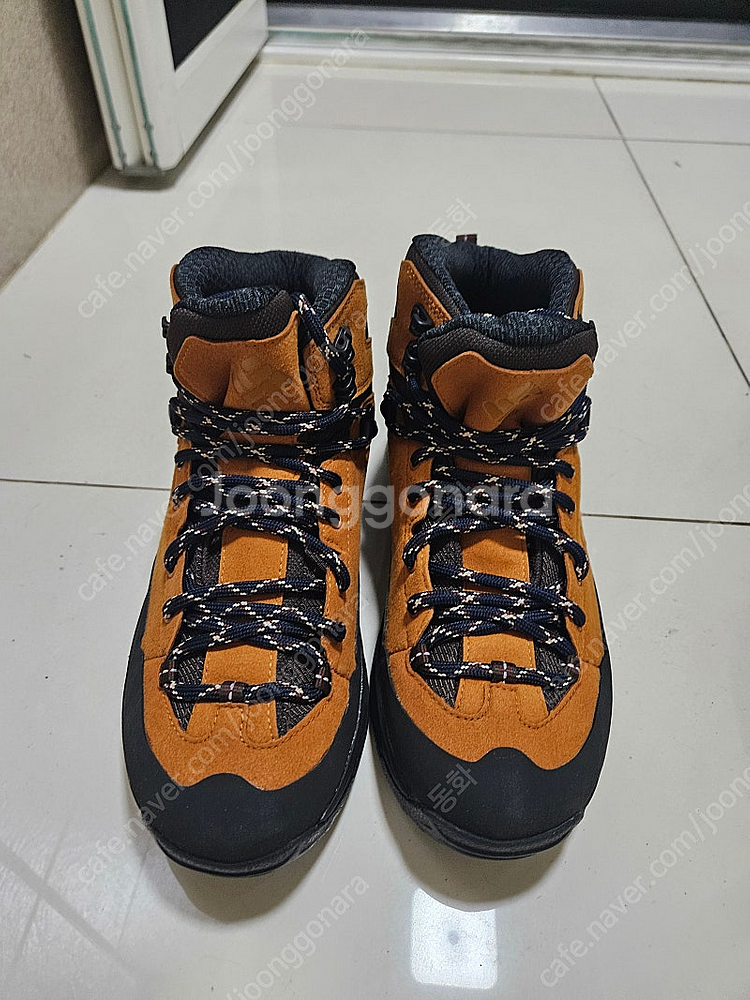 컬럼비아 등산화_(260mm) 판매합니다.--0