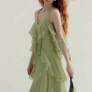 신스덴 베르데 러플 롱원피스 쉬폰러플드레스 휴양지봄여름원피스 블랑드문로아르메이윤이바나헬싱키주르티쥴리앤칼라아비에무아브라이드앤유에스블랑