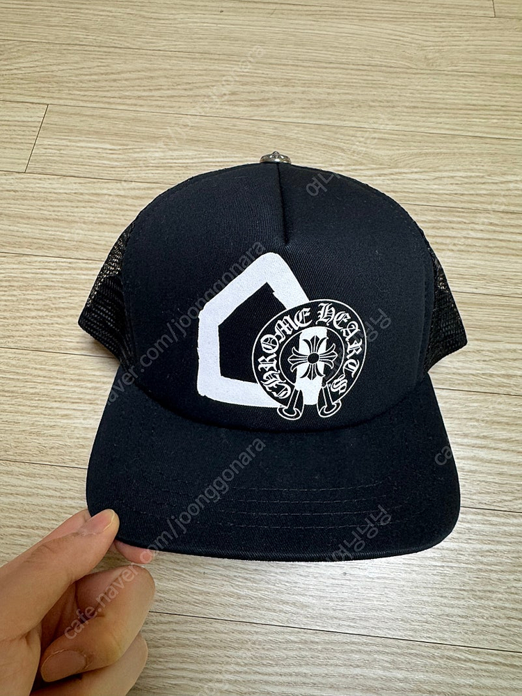 크롬하츠 도버 스트리트마켓 메쉬캡모자 이미지