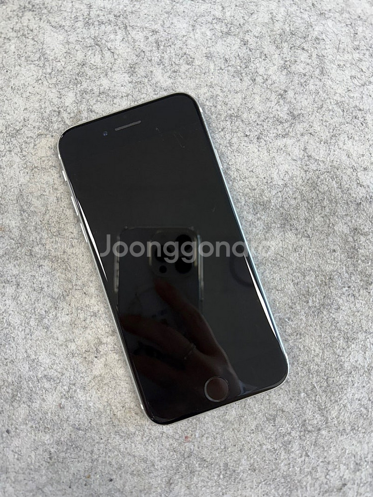 (자급제)아이폰SE2 화이트 128G 카메라 멍없이 선...--2