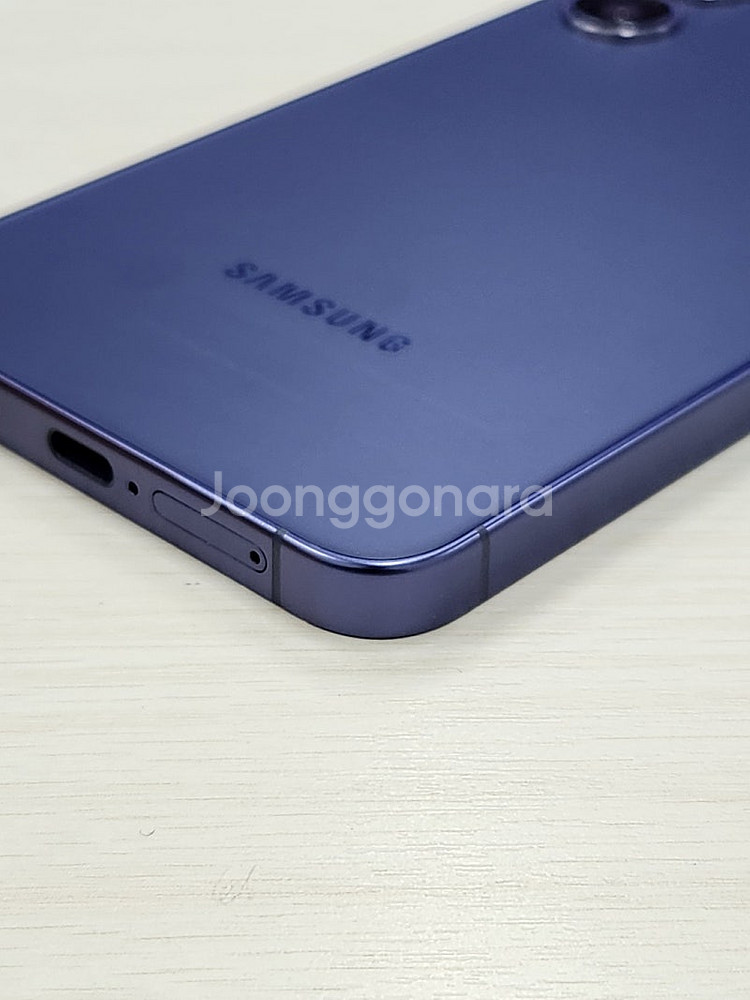 갤럭시 S24플러스 바이올렛색상 512용량 상태좋은 무잔상 미파손 단말기 55만 판매합니다--4