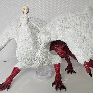 굿스마일 컴퍼니 팝업 퍼레이드 POP UP 던전밥 파린 키메라 팝니다