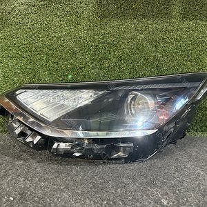 [판매] 쏘나타DN8[전기형] 중고 일반헤드라이트 램프 전조등 자동차중고부품 폐차장중고부품 수입차중고부품 판매점 구매 복원 불량 파손 수리 교체 리멘카