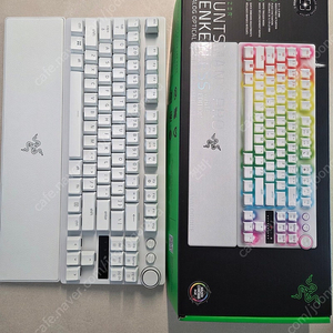 헌츠맨 v3 pro tkl 화이트 팝니다