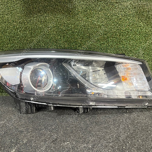 [판매] 기아 올뉴카니발 중고 LED,HID헤드라이트 램프 전조등 자동차중고부품 폐차장중고부품 수입차중고부품 판매점 구매 복원 불량 파손 수리 교체 리멘카