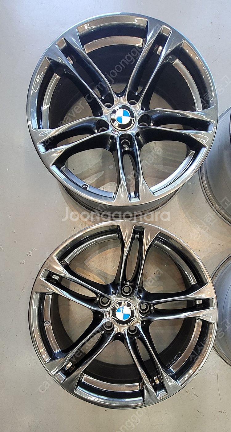 BMW 5시리즈 18인치 (BMW F10 613M 18인치 순정휠) 팝니다!! 고스트크롬 복원 후 미장착--1