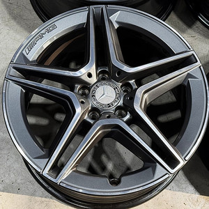 [판매] 벤츠C클레스 정품 AMG 별휠 18인치 한대분