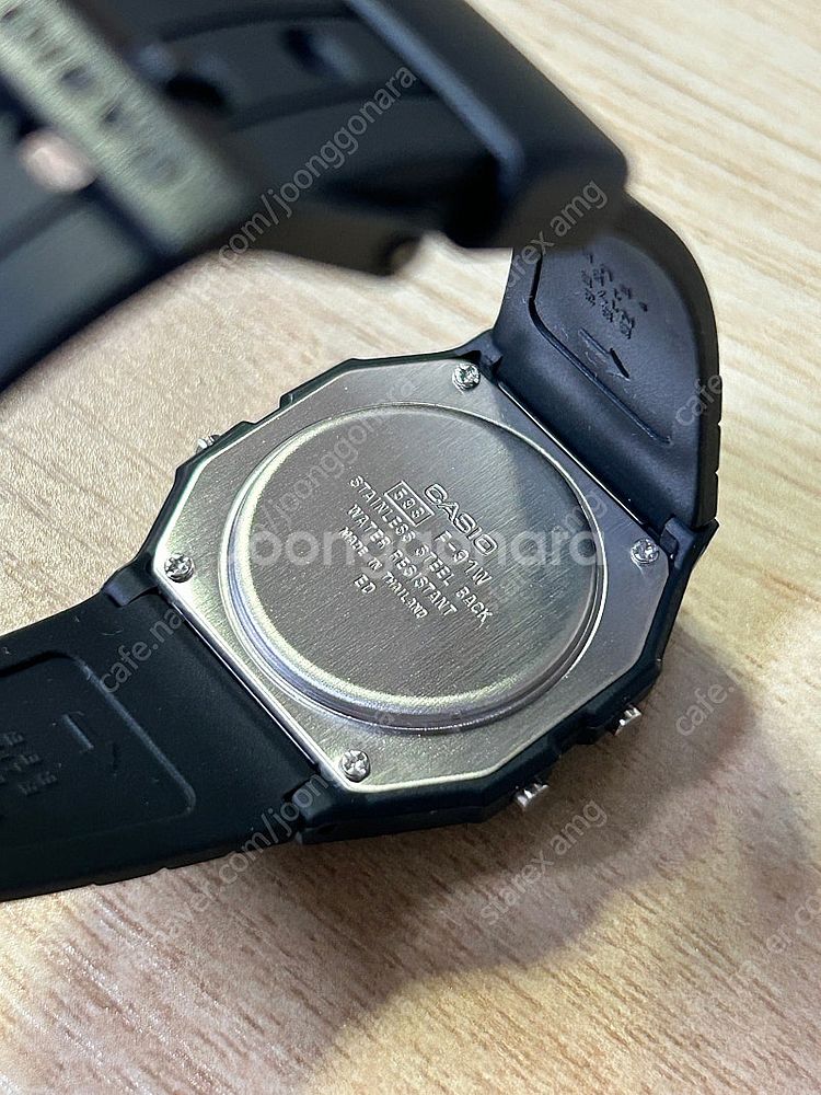카시오 시계 F-91w--2