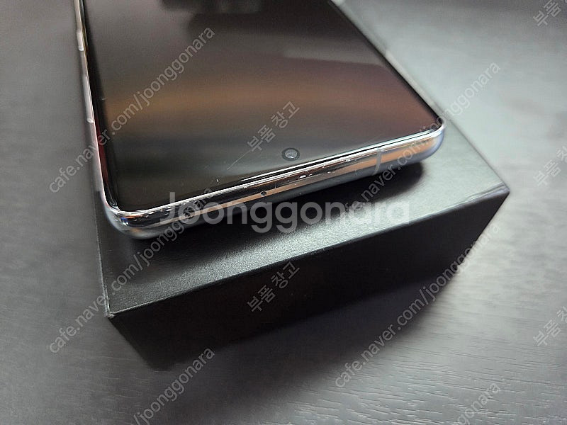 삼성 갤럭시 S21 울트라 256GB 팬텀 실버 자급제...--6