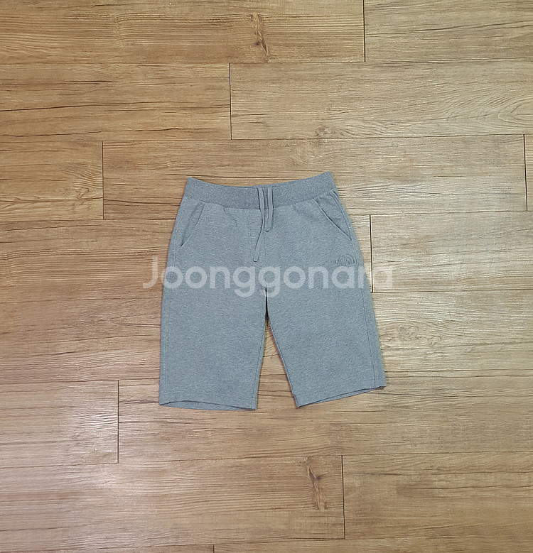 노스페이스 여성 반바지 29~30, 데상트 반바지, 내셔널지오그래픽 자켓 90,S, 나이키 자켓 XS, 나이키 얇은...--0