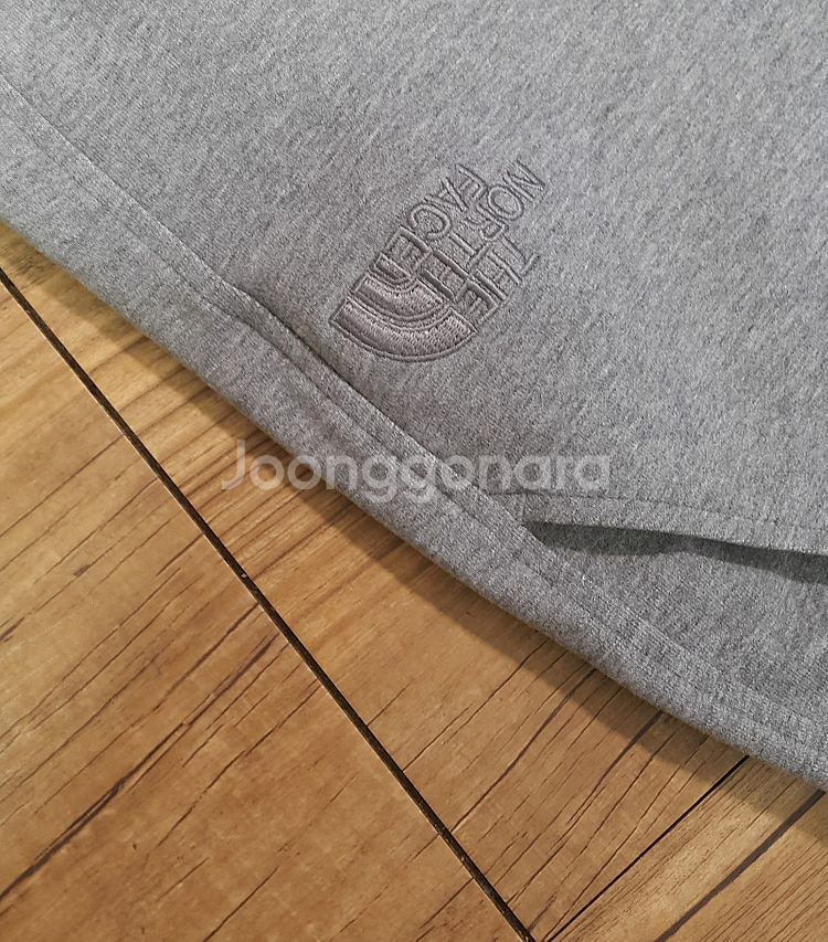 노스페이스 여성 반바지 29~30, 데상트 반바지, 내셔널지오그래픽 자켓 90,S, 나이키 자켓 XS, 나이키 얇은...--2