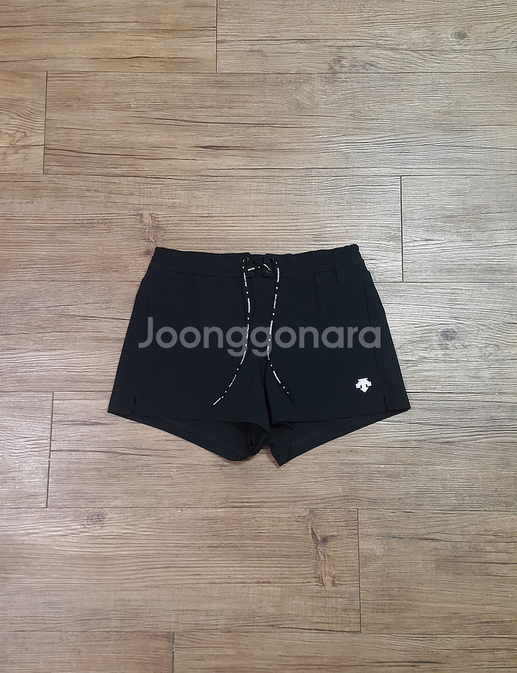 노스페이스 여성 반바지 29~30, 데상트 반바지, 내셔널지오그래픽 자켓 90,S, 나이키 자켓 XS, 나이키 얇은...--6