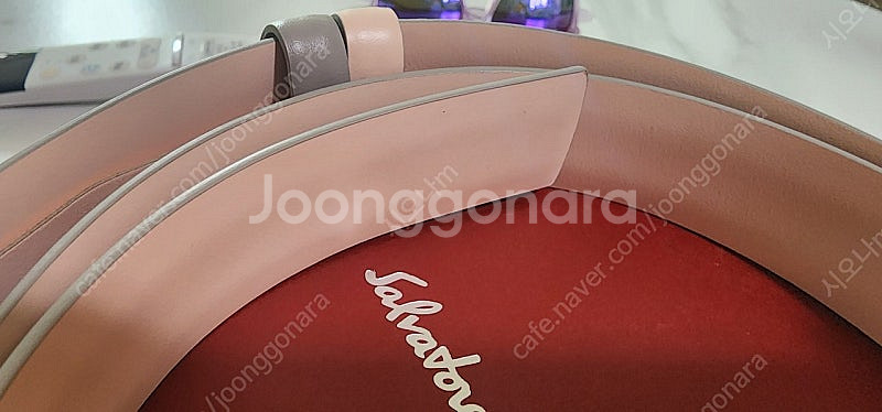 페라가모 여성 벨트 새상품급--7