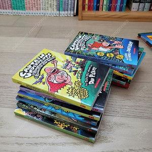 캡틴언더팬츠 12권