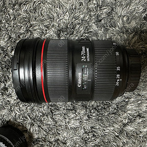 캐논 EF 24-70 신계륵 + EF-RF 어댑터