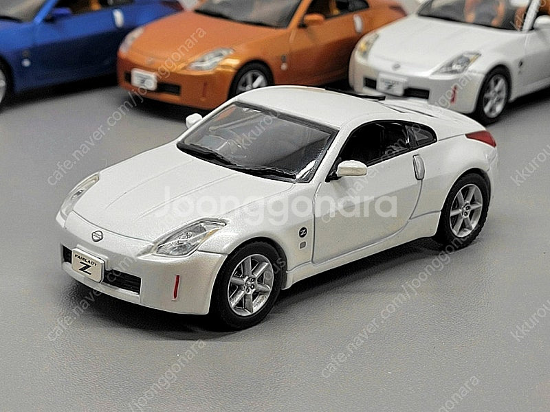 1:43 교쇼 J컬렉션 닛산 페어레이디 Z, 350Z--5