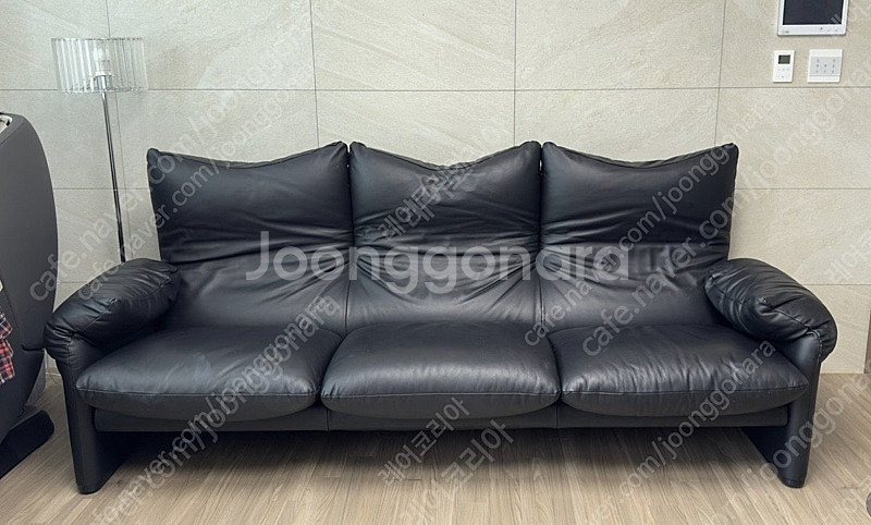 Cassina 까시나 마라룽가 3시트 x등급 블랙 소파--0