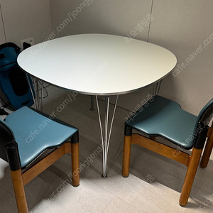 프리츠한센 테이블 식탁 이미지