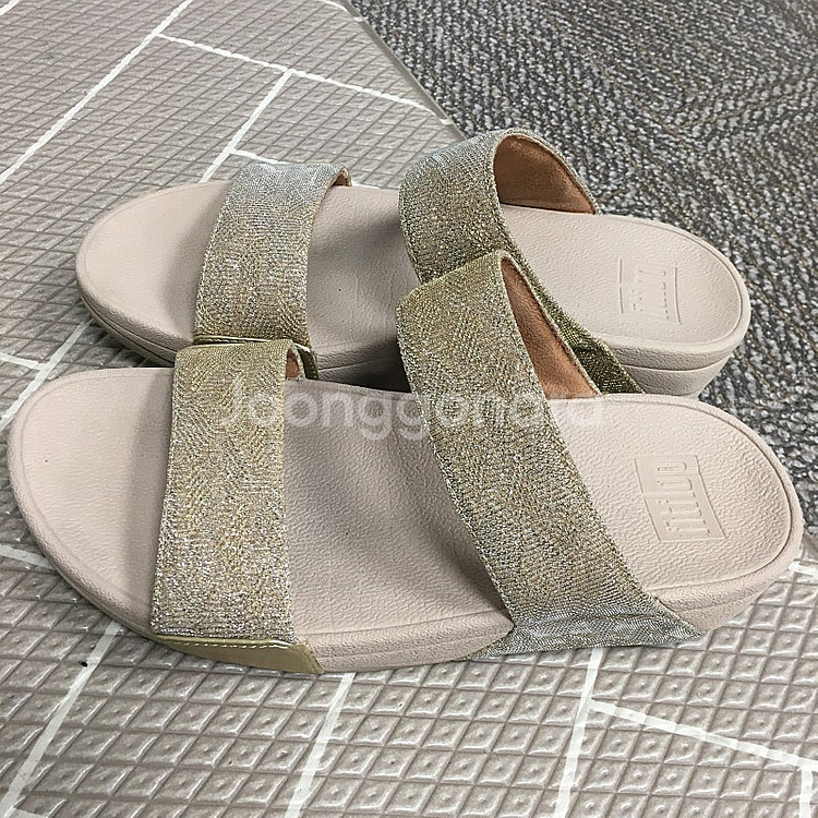 핏플랍 루루 글리터 슬리퍼 샌들 235 / 랑방 마인 오브제 타임 럭키슈에뜨 산드로 마쥬 오르 시에 시스템--0