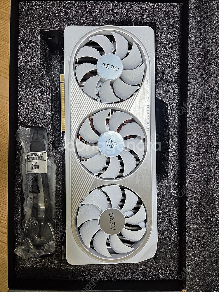 기가바이트 RTX 4070 SUPER AERO OC D...--0