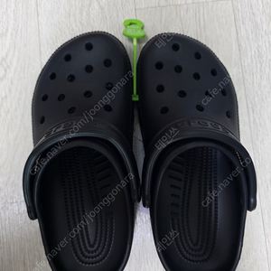 크록스 클래식 클로그 블랙(230/M4W6)