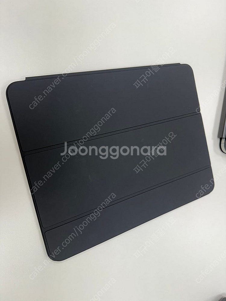아이패드프로13(M4) 256gb 셀룰러 + 매직키보드...--4
