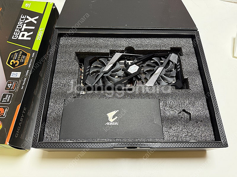 기가바이트 Aorus Xtreme 2080Ti--1