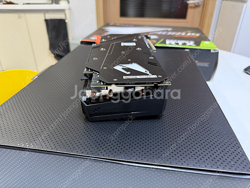 기가바이트 Aorus Xtreme 2080Ti--5
