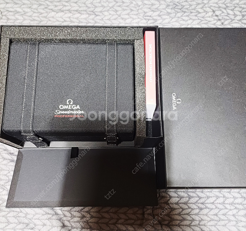 오메가 문워치 스피드 마스터 시계 케이스 판매합니다 :...--1