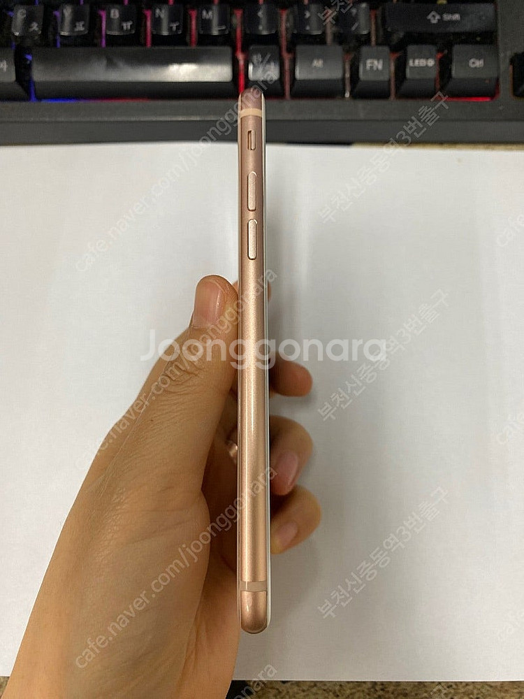 500781 아이폰8 로즈골드 액정SS급 256GB 배...--4