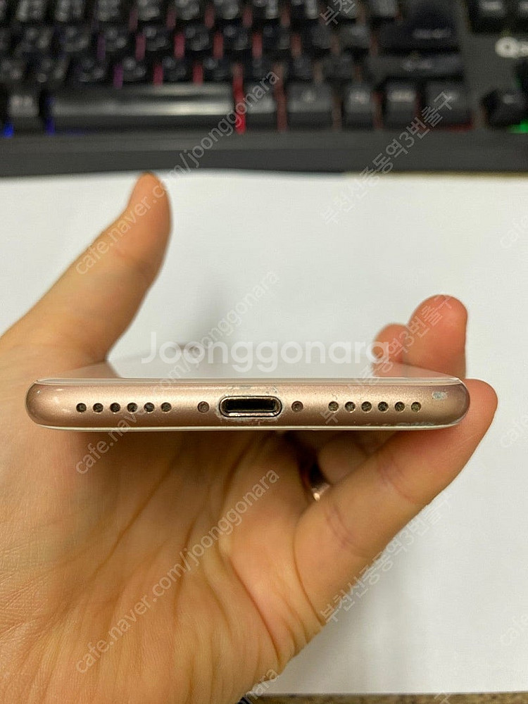 500781 아이폰8 로즈골드 액정SS급 256GB 배...--6