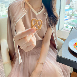 이랑 코코 브이넥 니트 가디건 세트 베이지 erang 마켓 이랑마켓