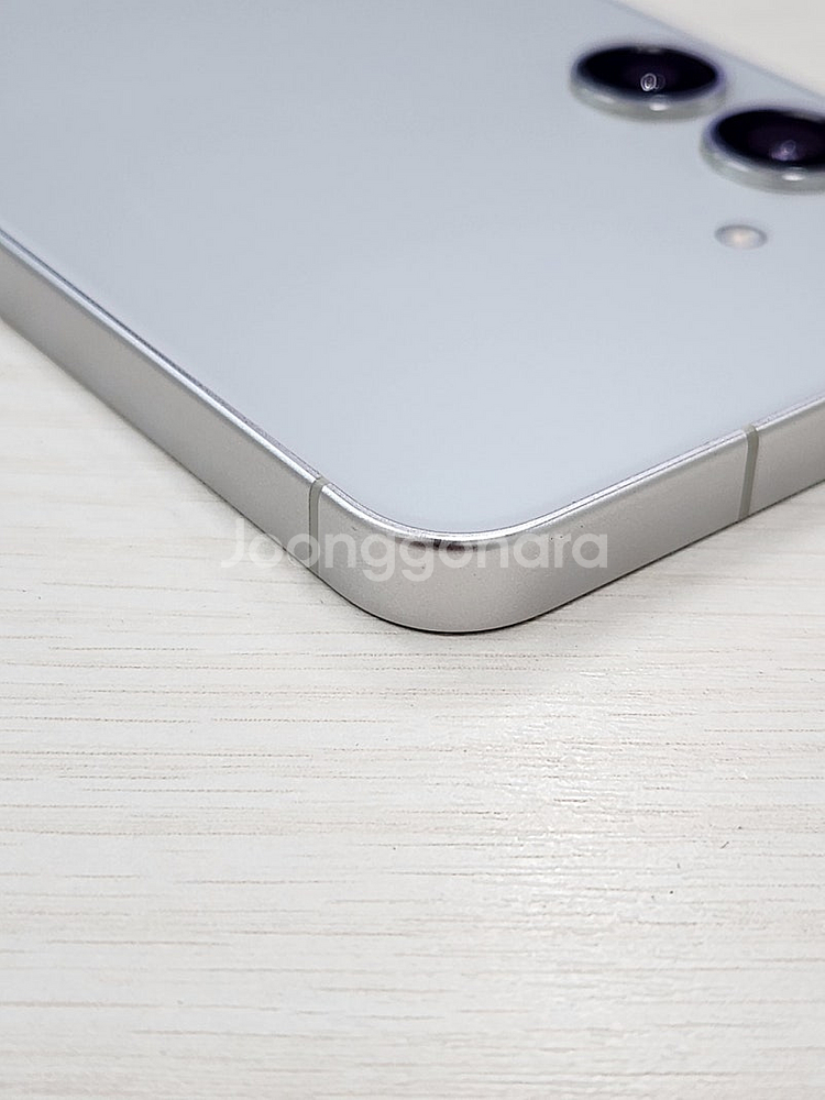 갤럭시 S24플러스 그레이색상 512용량 새상품컨디션 초S급 단말기 60만 판매합니다--7