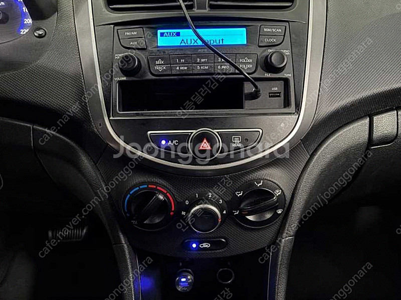 현대 엑센트신형 14VVT 밸류 플러스 중고차 판매합니...--8