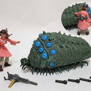1/20 반다이 Bandai 바람의 계곡 나우시카와 오무 도색완성품 팝니다