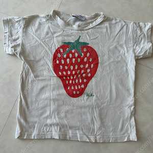 보보쇼즈 딸기+무당벌레 티셔츠(4-5y) 일괄