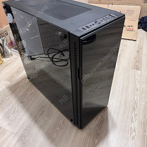 1080ti +i7 8700k 데스크탑 판매합니다.
