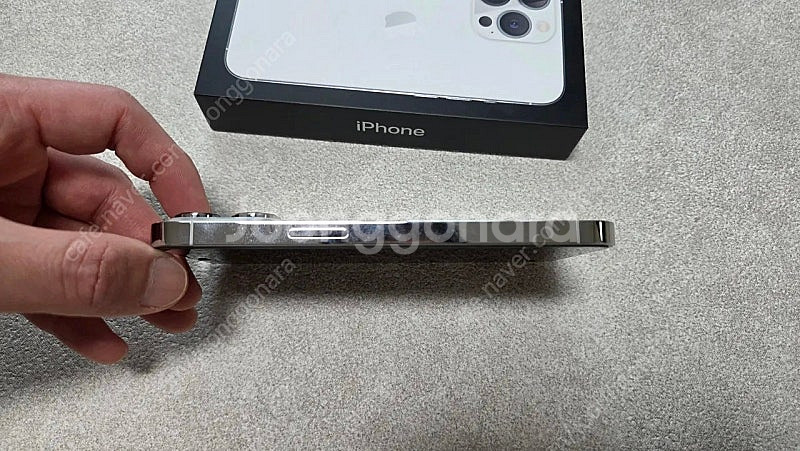 아이폰13프로 256gb 실버 팝니다--5
